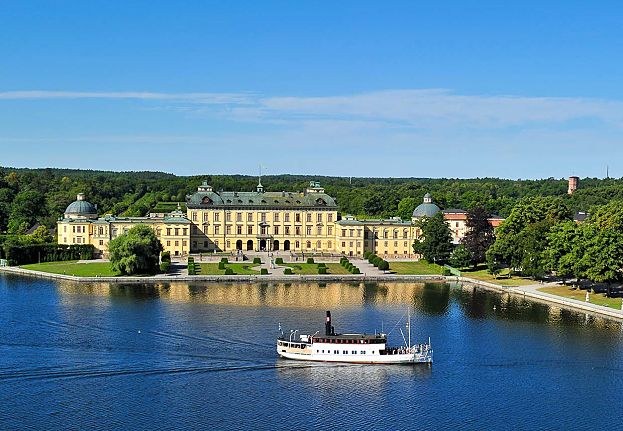 Boat to Drottningholm Palace in Stockholm