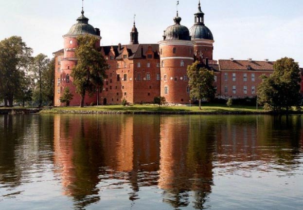 Book Trip to Gripsholm Castle