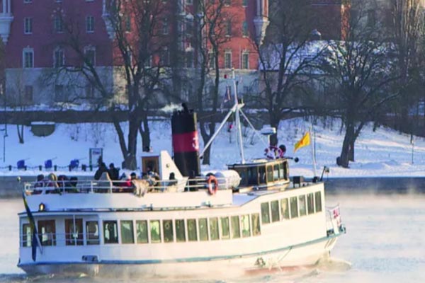 vinter i Stockholm + Hotell