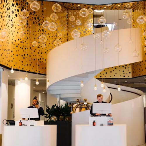 Boka på Hotel C Stockholm nära Centralstationen i Stockholm