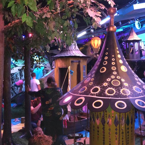biljett till Junibacken och Hotell i Stockholm