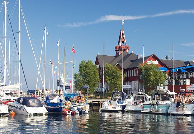 Boka en båttur till Sandhamn med cinderellabåtarna