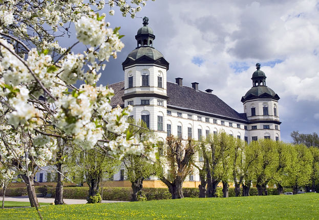 Boka en tur till Skokloster Slott i Stockholm