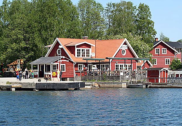 Boka en tur till Södra Ingmarsö i Stockholm